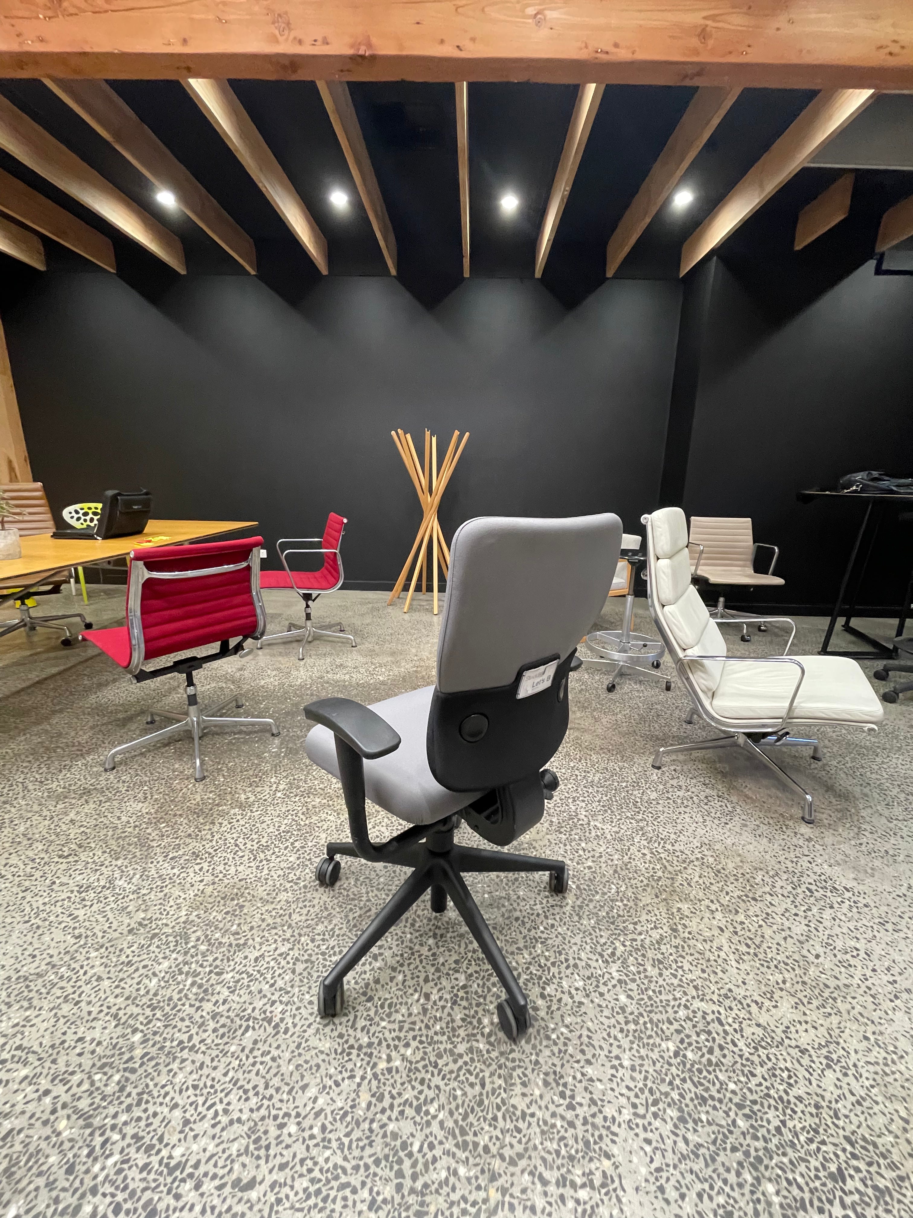 steelcase Australia USA Melbourne Sydney Adelaide Brisbane ergonomic lumber support adjustable office designer chair chairs high grade wholesale sale buy be leap gesture aeron