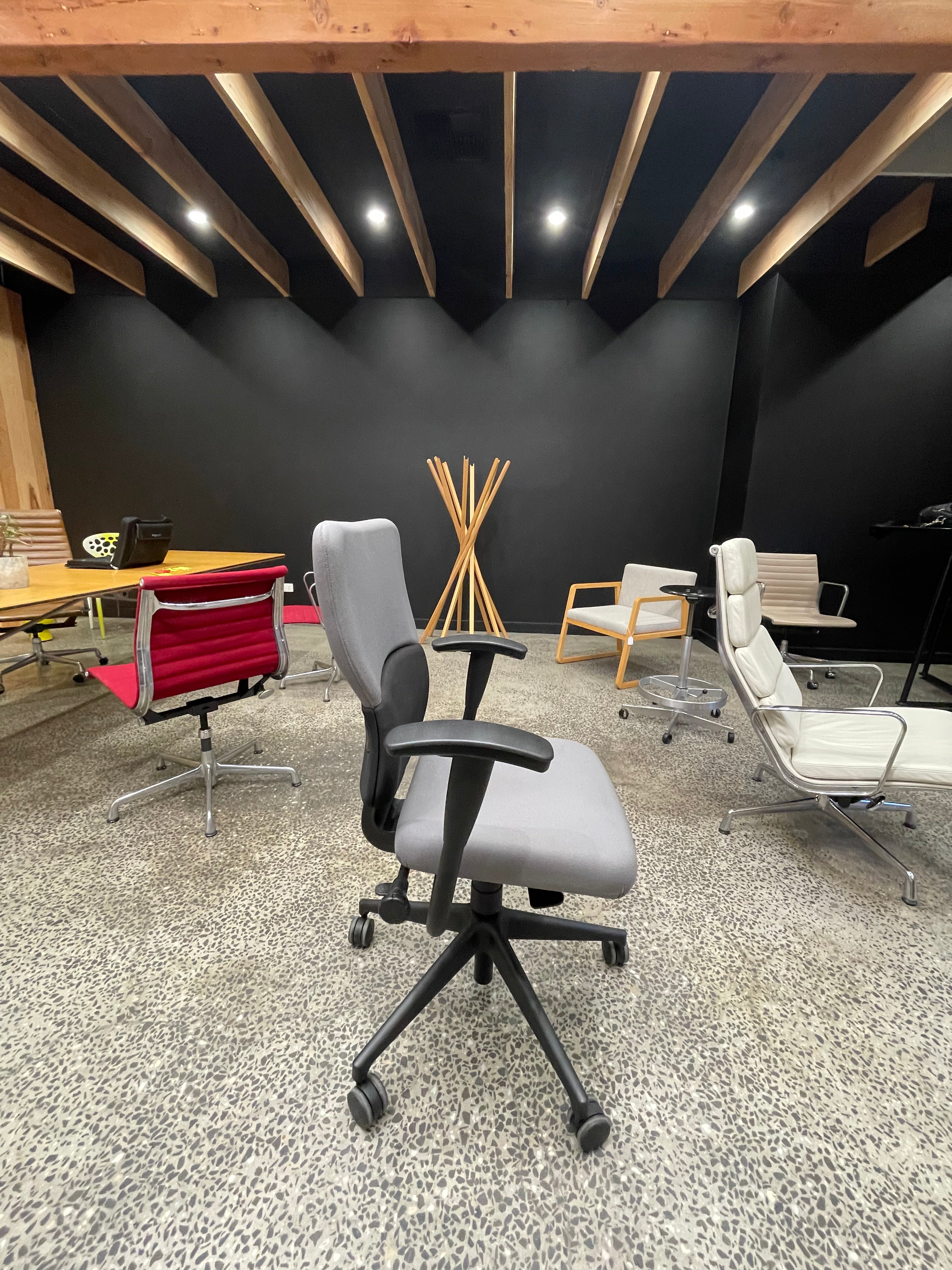 steelcase Australia USA Melbourne Sydney Adelaide Brisbane ergonomic lumber support adjustable office designer chair chairs high grade wholesale sale buy be leap gesture aeron