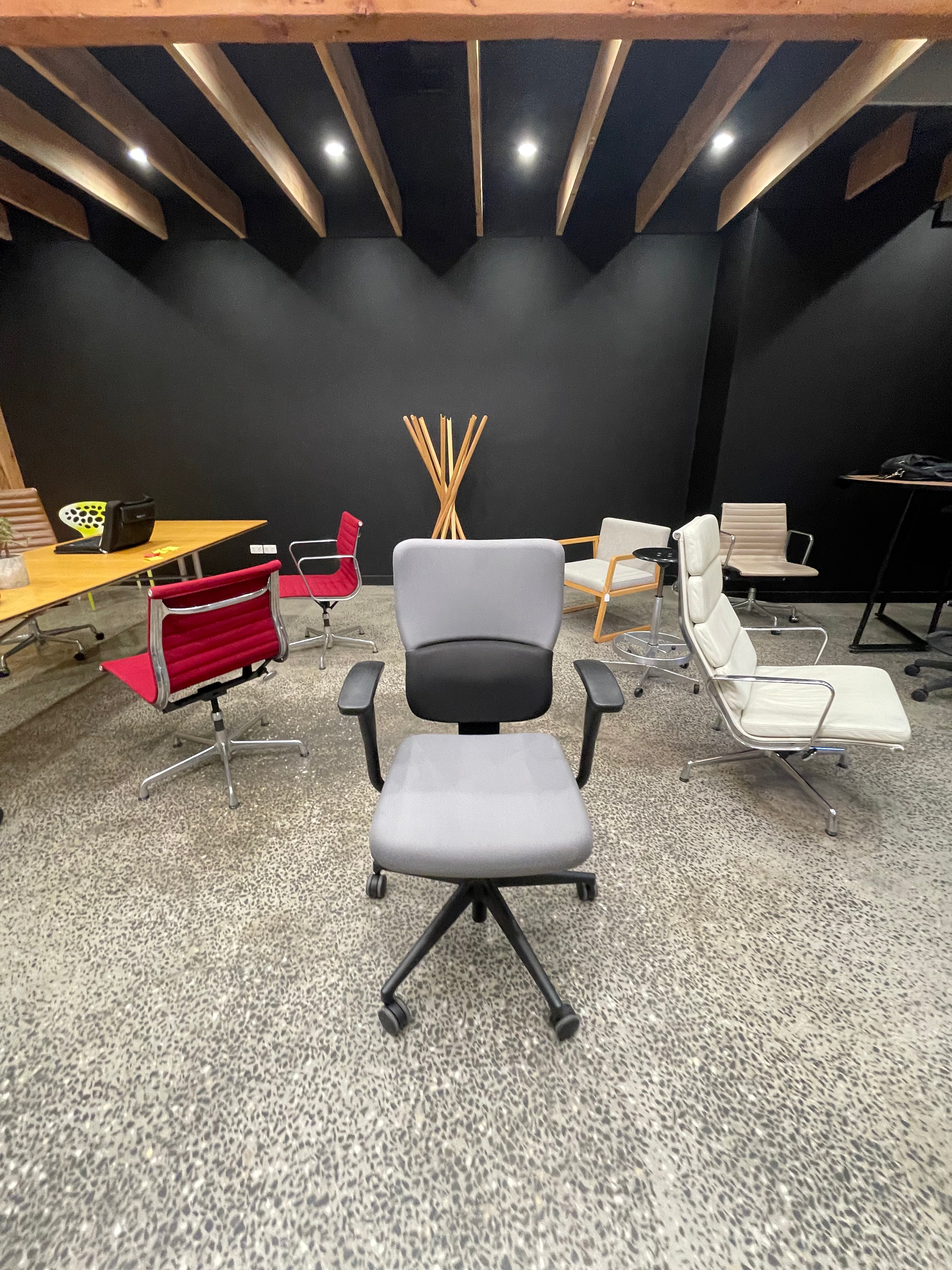 steelcase Australia USA Melbourne Sydney Adelaide Brisbane ergonomic lumber support adjustable office designer chair chairs high grade wholesale sale buy be leap gesture aeron