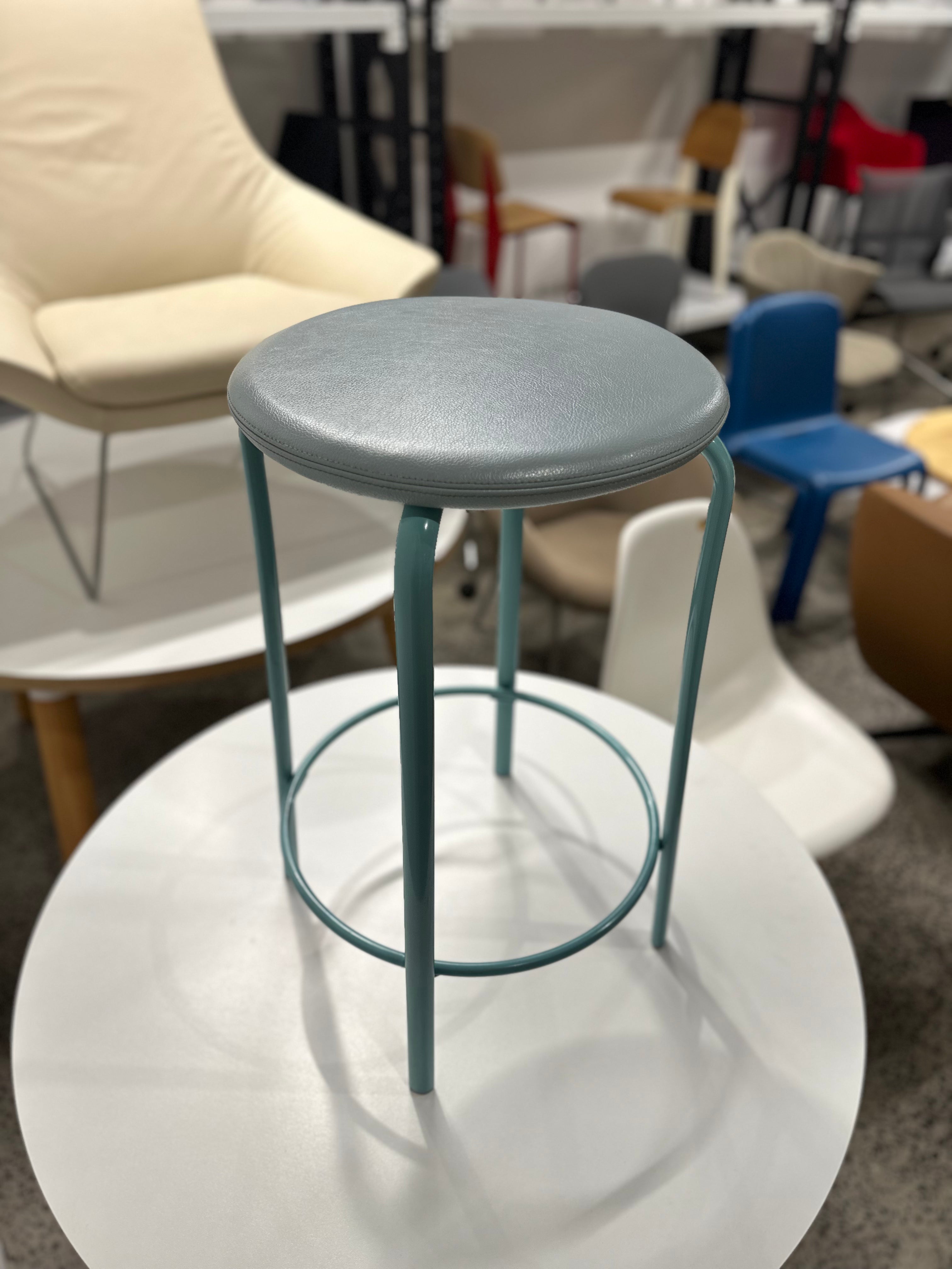 Frisbee Stool designed by Christian Halleröd for Kinnarps I Made in Sweden
