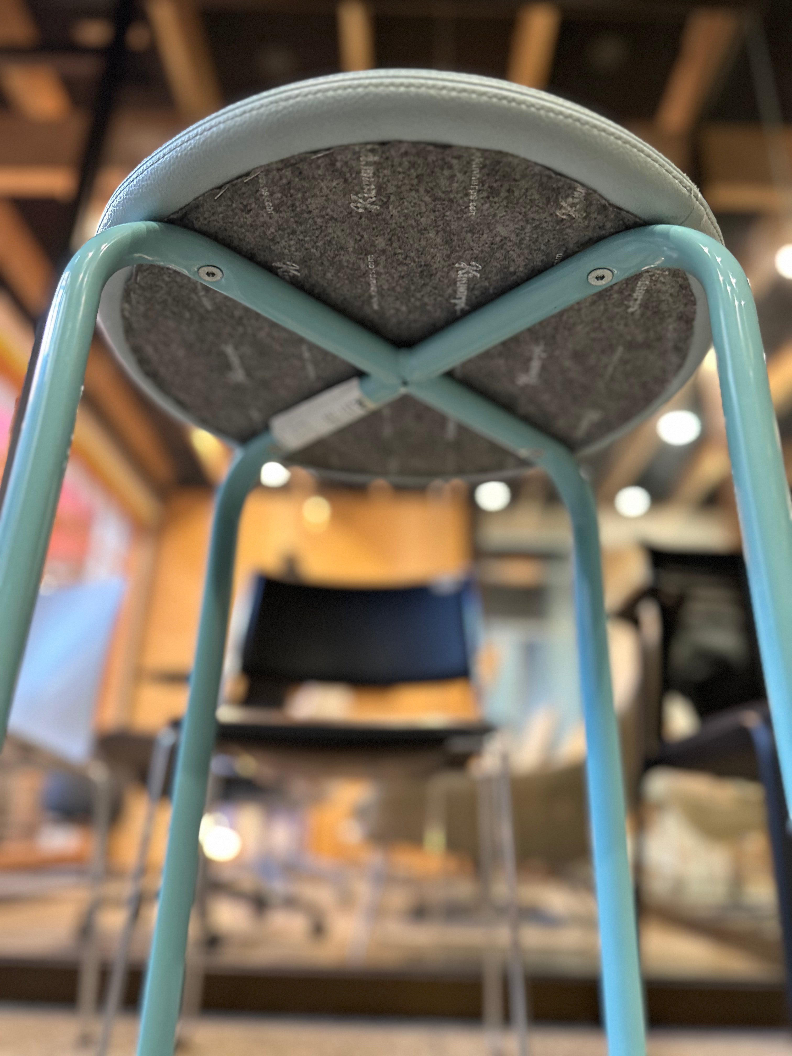 Frisbee Stool designed by Christian Halleröd for Kinnarps I Made in Sweden