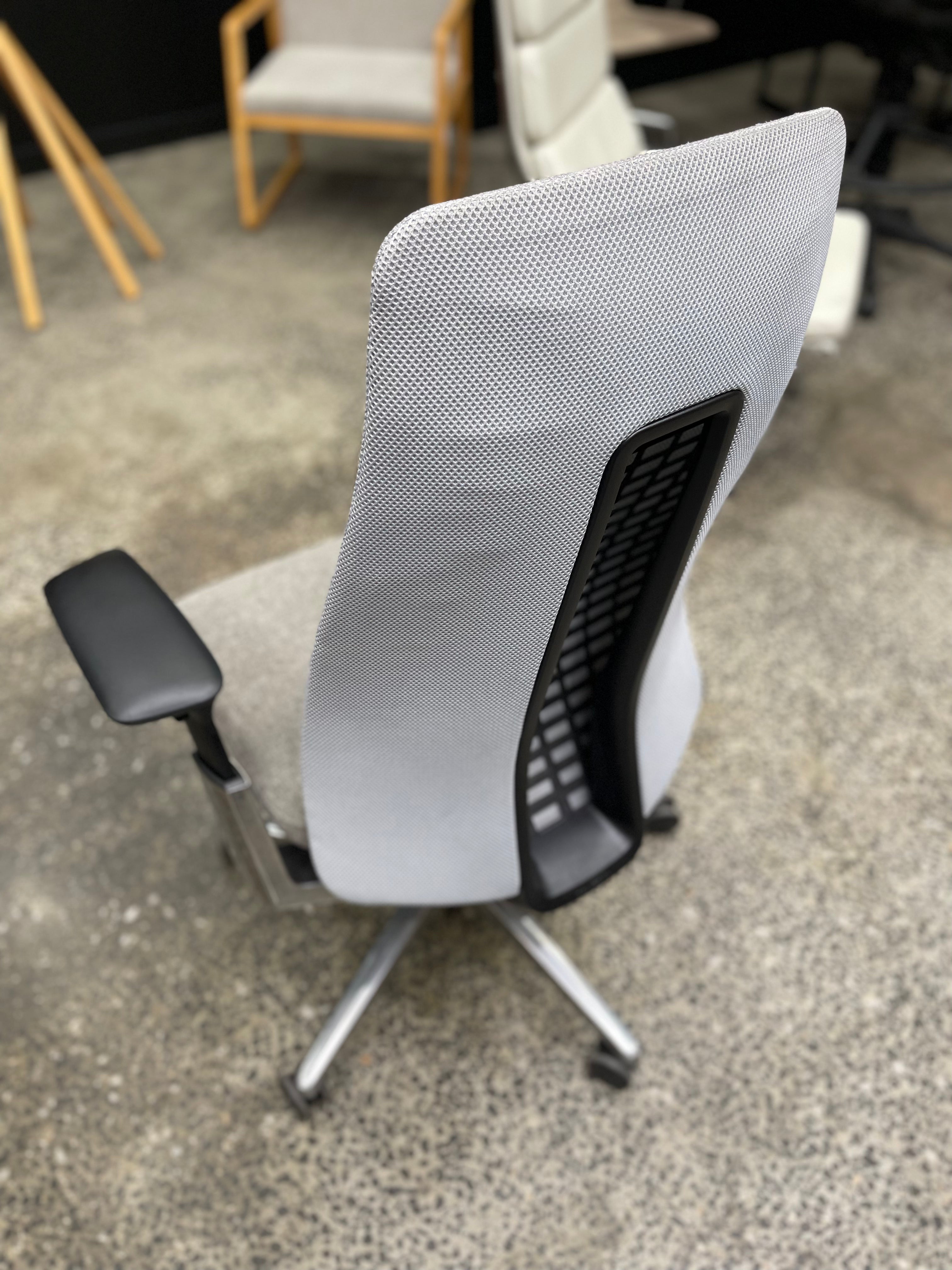 Haworth FERN Ergonomic Chair w/ Danish KVADRAT Wool Seat