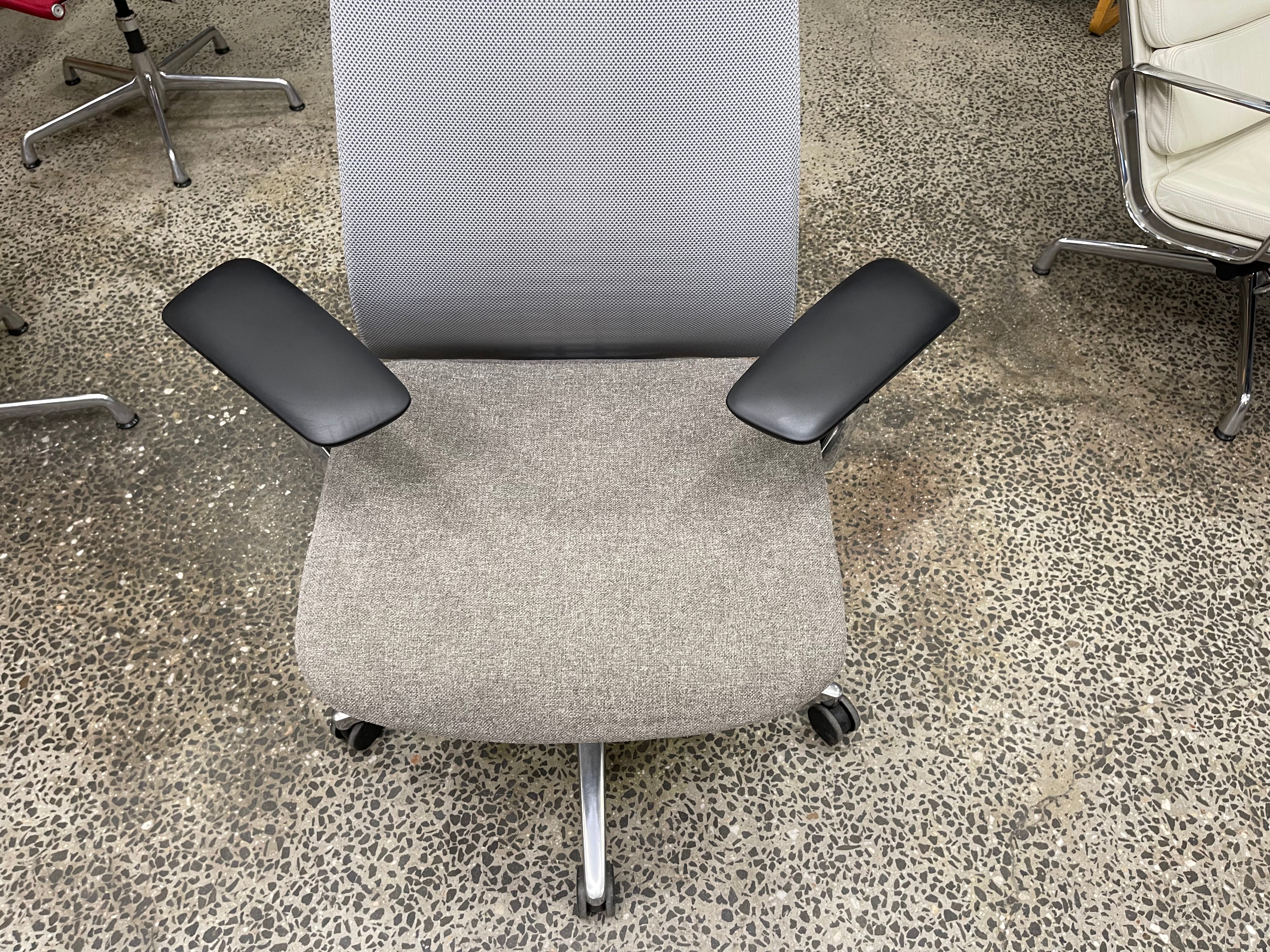Haworth FERN Ergonomic Chair w/ Danish KVADRAT Wool Seat